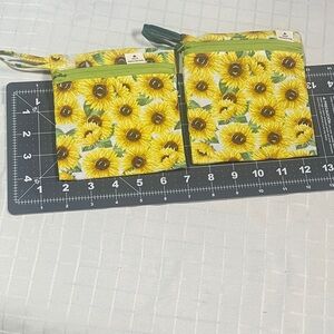 Sunflower Print Zipper Pouches